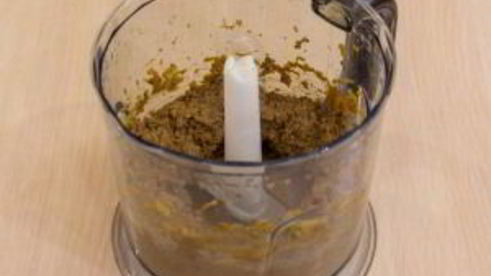 тарталетки с печеночным паштетом и гранатовым желе