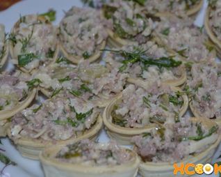 Тарталетки с печенью трески