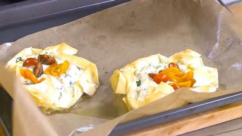 тарталетки с рикоттой и помидорами черри