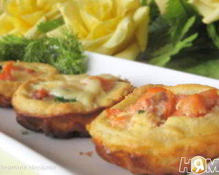 Тарталетки с соленой семгой