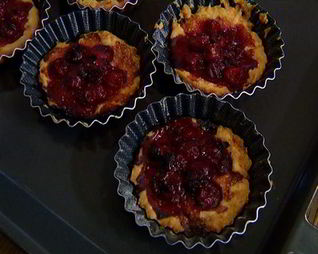 Тарталетки с вишней