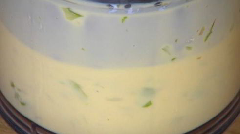 тарталетки со спаржей, розмарином и сыром