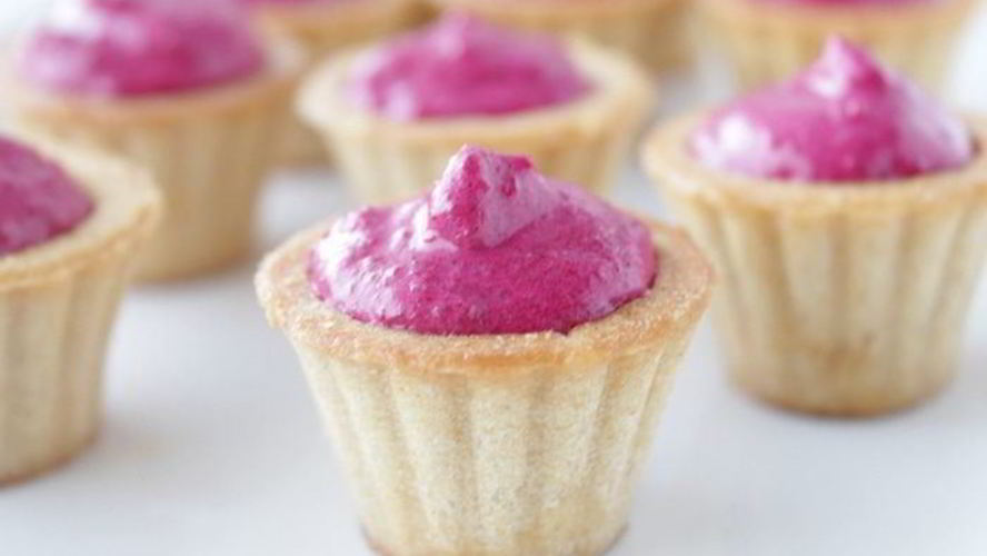 Рецепт тарталетки со свекольным муссом и сельдью