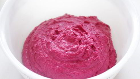 тарталетки со свекольным муссом и сельдью