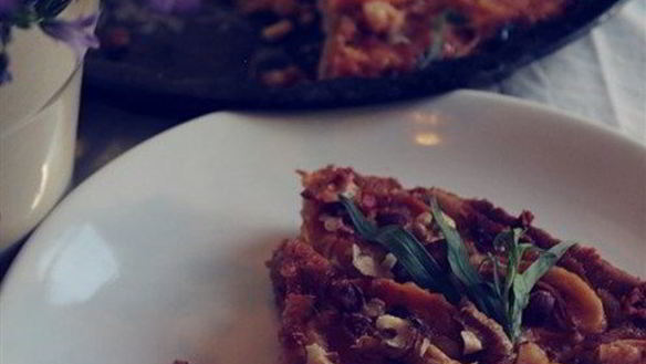 Рецепт Абрикосовый тарт с медом и орехами