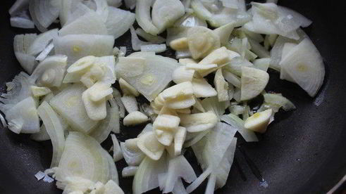 картофельный тарт с черри и укропом