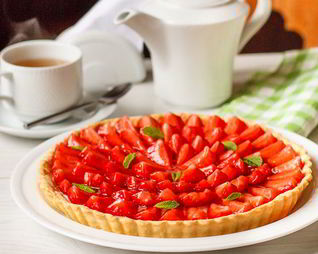 Клубничный тарт с заварным кремом