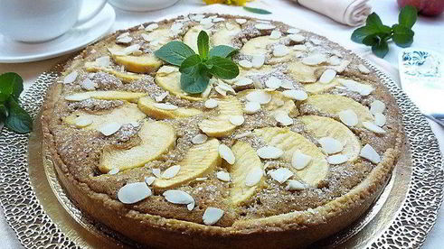 миндальный тарт с запеченным кремом