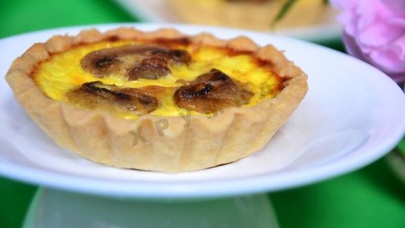 Рецепт Мини тарты с грибами и пармезаном