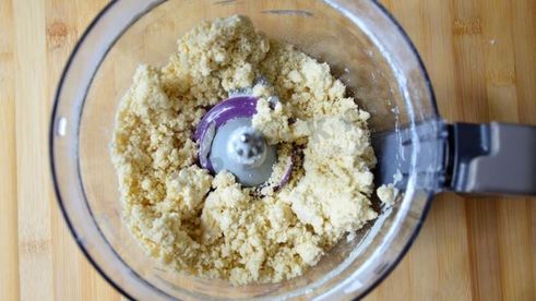 мини тарты с грибами и пармезаном