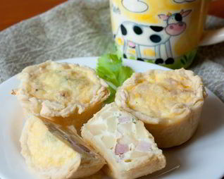 Мини-тарты с картофелем и ветчиной