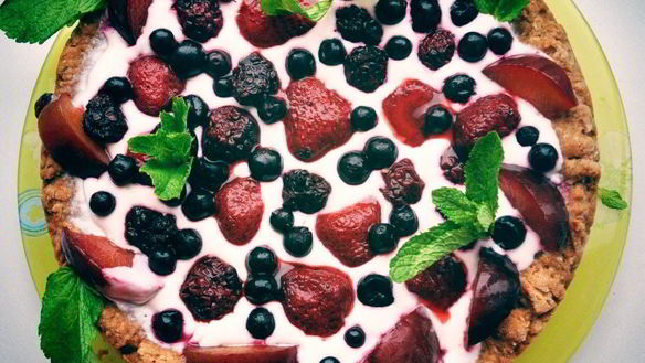 Рецепт Шоколадно-творожный тарт-суфле с ягодами