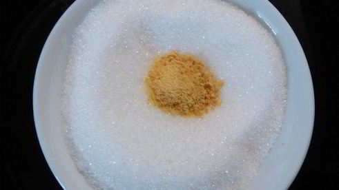 сливовый тарт с ореховым безе