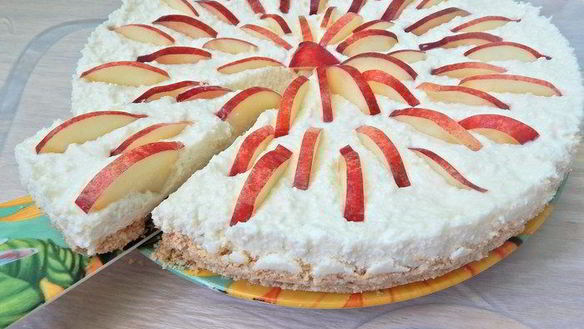 Рецепт Тарт без выпечки с творогом и нектаринами