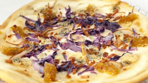 тарт фламбе и апельсиновый ласси