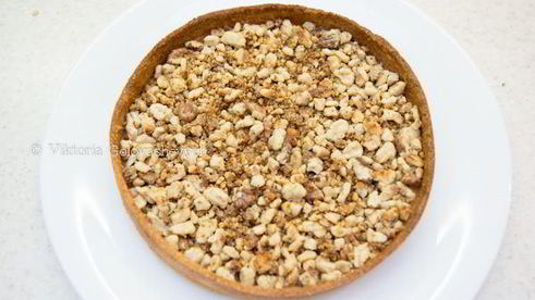 тарт с айвой и сырным муссом