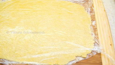 тарт с айвой и сырным муссом