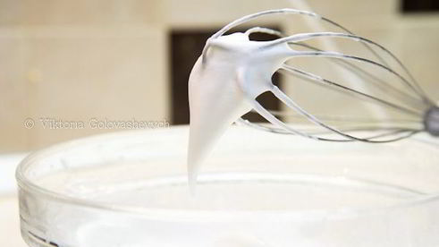 тарт с айвой и сырным муссом