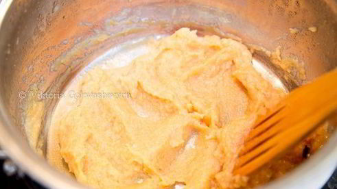 тарт с айвой и сырным муссом