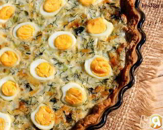 Тарт с капустой и перепелиными яйцами