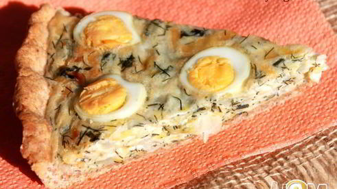 тарт с капустой и перепелиными яйцами