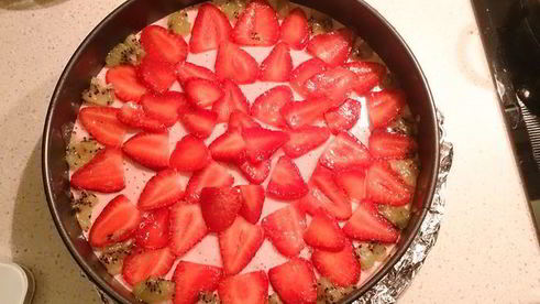 тарт с клубничным муссом и желе