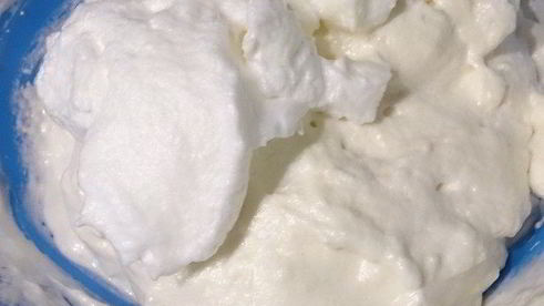 тарт с клубничным муссом и желе