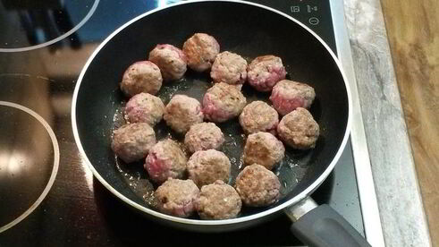 тарт с мясными фрикадельками