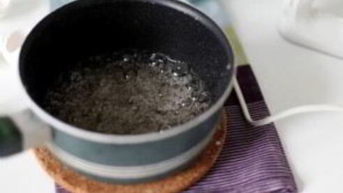 тарт со смородиной и меренгой