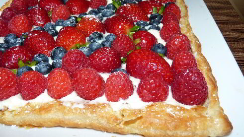 тарт со свежими ягодами