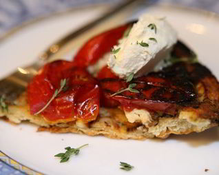 Тарт татен с помидорами