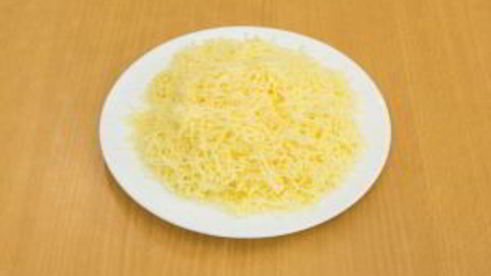 тарты с грибами под сметанно-сырным соусом