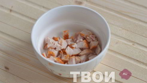 тарты с копченой курицей и шпинатом