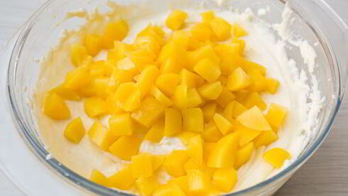 творожный тарт с персиками