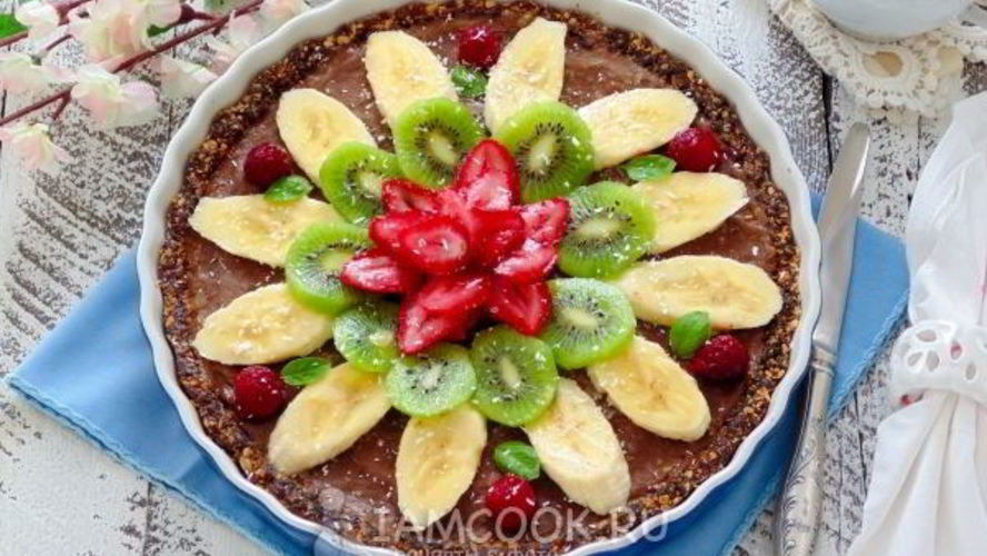 Рецепт вегетарианский тарт с бананом и авокадо