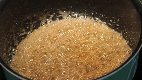 яблочный тарт с карамельным кремом