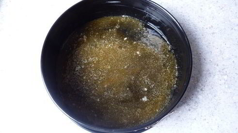 яблочный тарт татен с орешками и изюмом