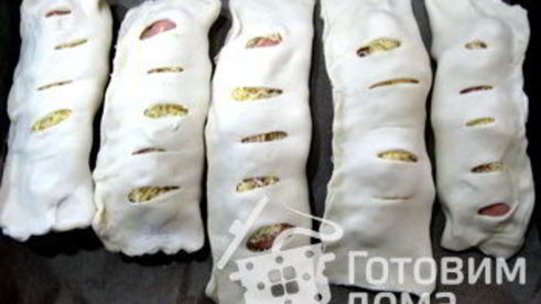 вкусняшки сосиски в тесте с картошкой и сыром