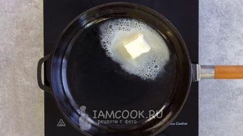 яичница со шпинатом