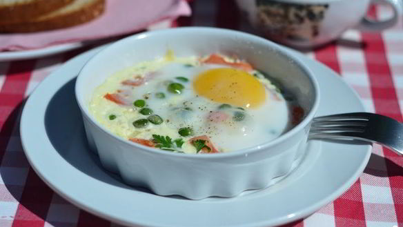 Рецепт Яичница в микроволновке