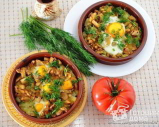 Яйца, запеченные с картофелем и грибами