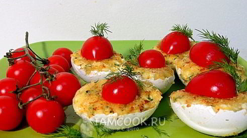 яйца, жаренные в скорлупе