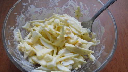 закуска из яиц и яблок