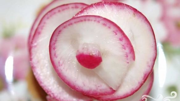 Рецепт Закуска Красный цветок из редиса