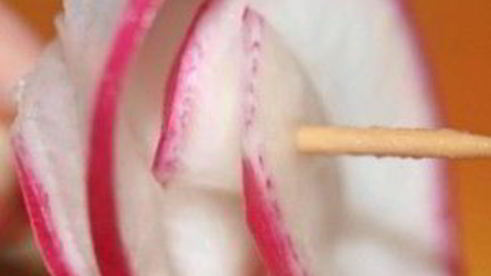 закуска красный цветок из редиса