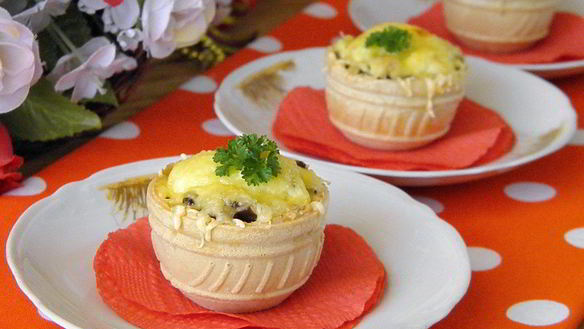 Рецепт Жульен в тарталетках с грибами и курицей